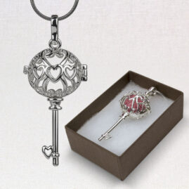 Aromatherapy Enclosure Locket - Key to my Heart